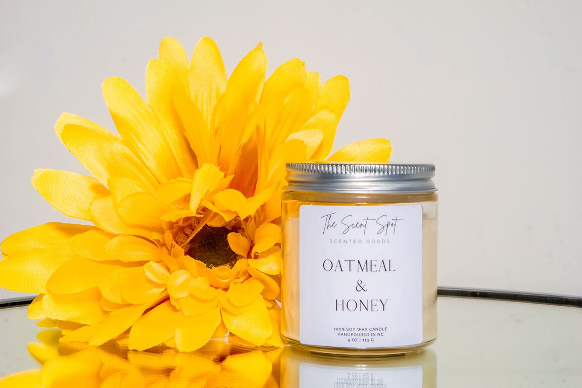 Oatmeal & Honey Candle - Paramount Made - Oatmeal & Honey Candle Paramount Made 4 oz